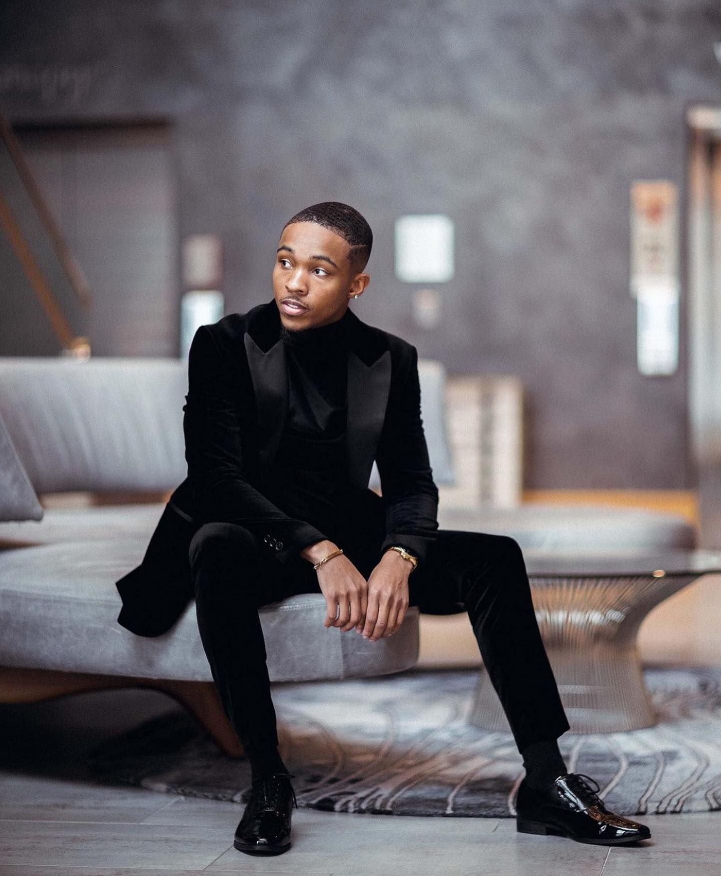 Item Gallant - Black Velvet Two Piece