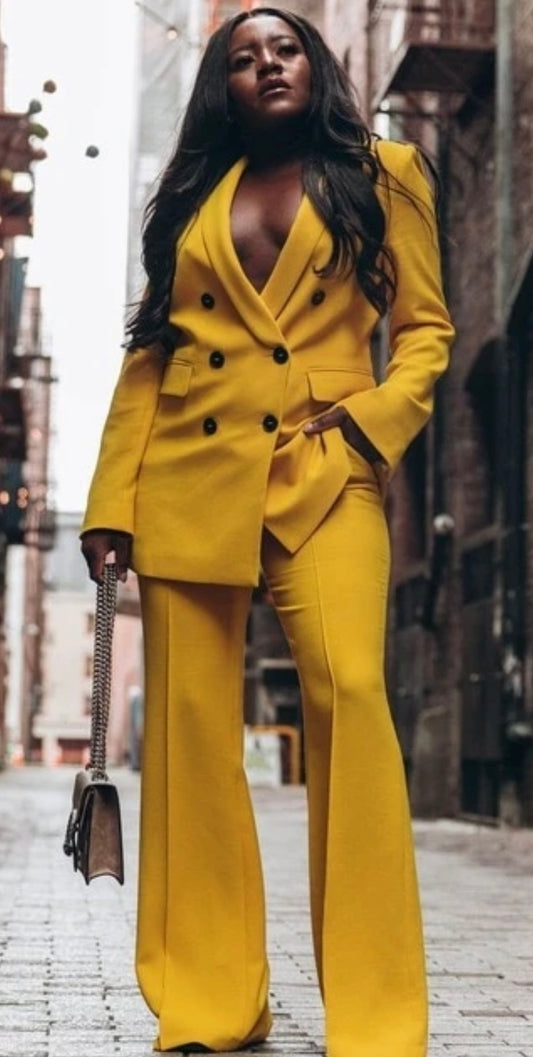 Item Queen - Double Breasted Two Piece