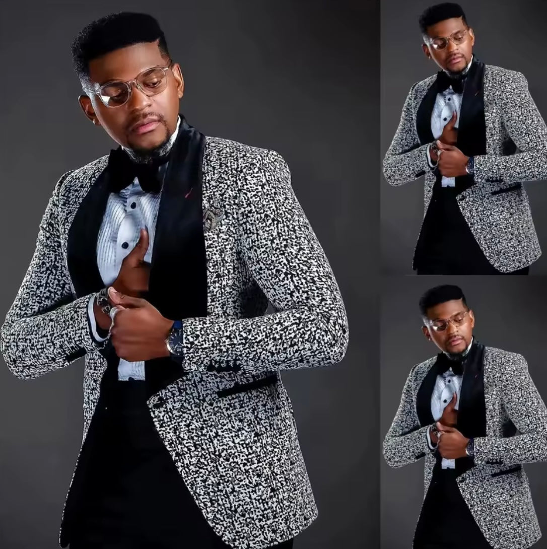 Item Alluring - Jacquard Black Velvet Shawl Lapel Two Piece