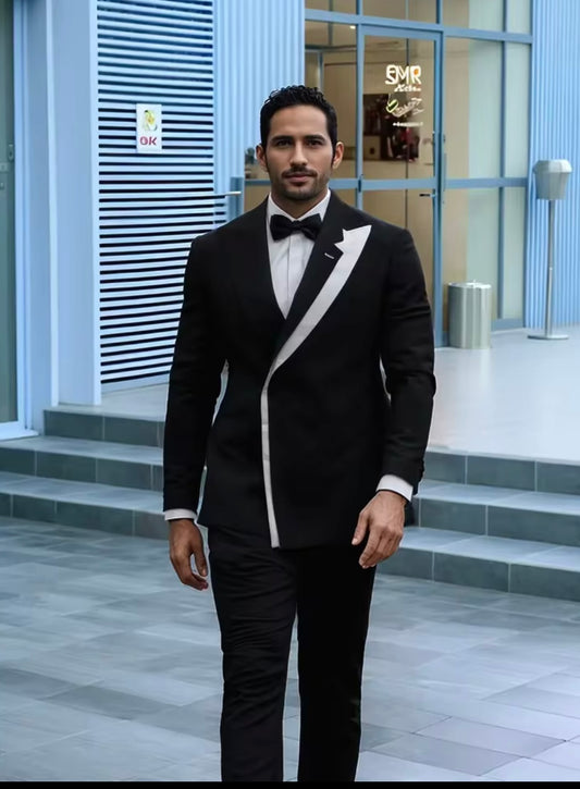 Item Dreamy - Black and White Modern Lapel Two Piece